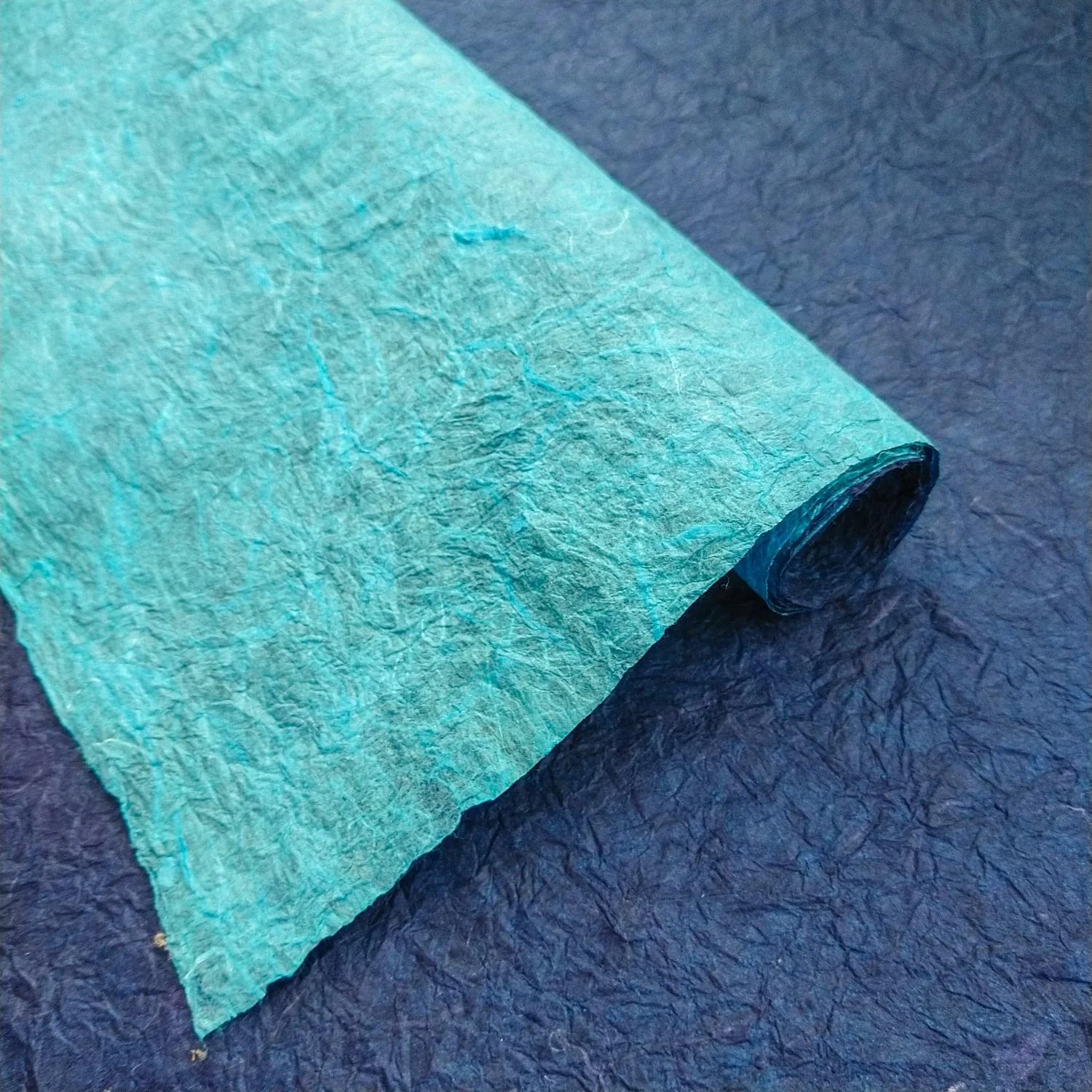 Double-sided Momigami Kozo Paper (Blue and Light Blue) - Image 3