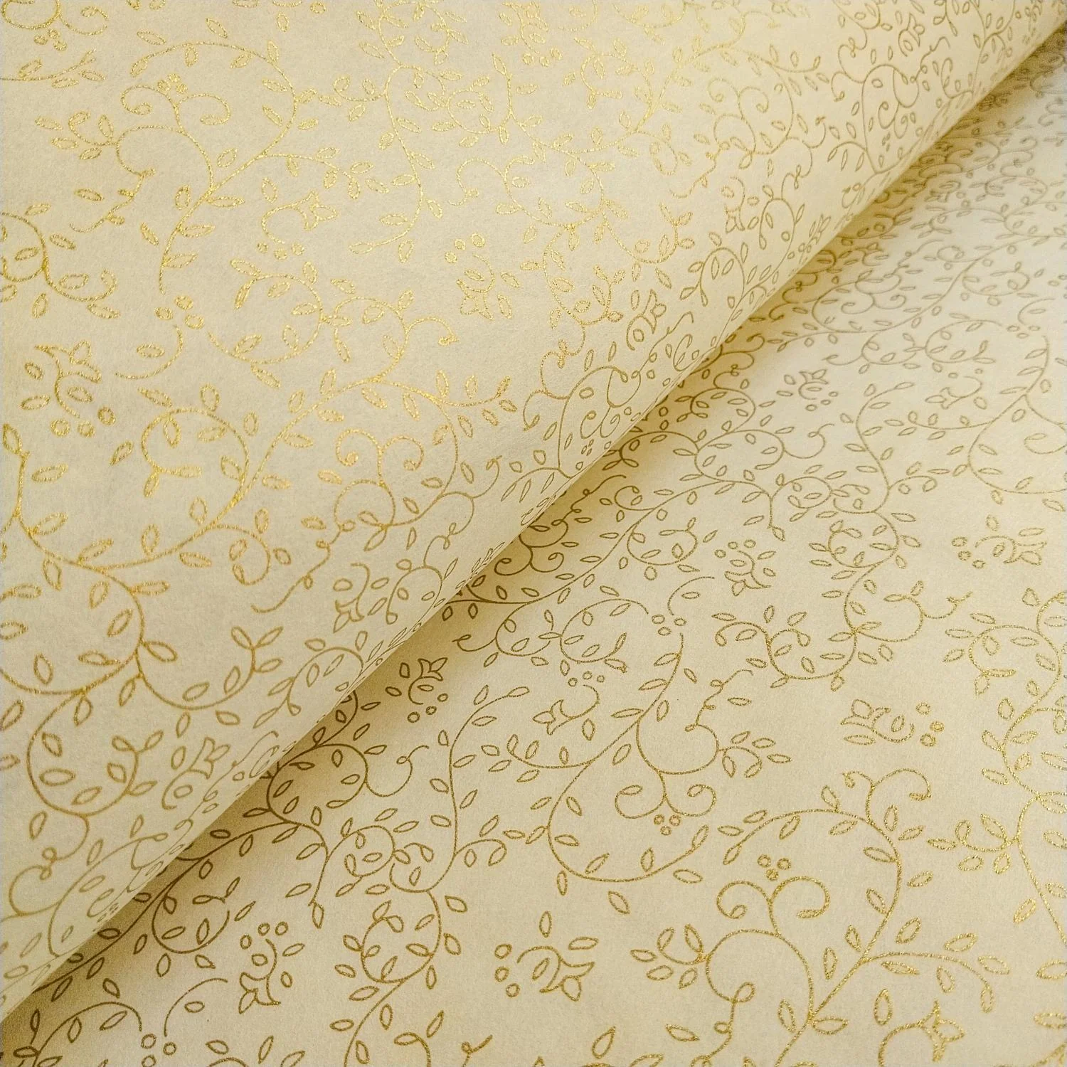 Grapevine Screen-printed Kozo Paper Ivory - Image 4