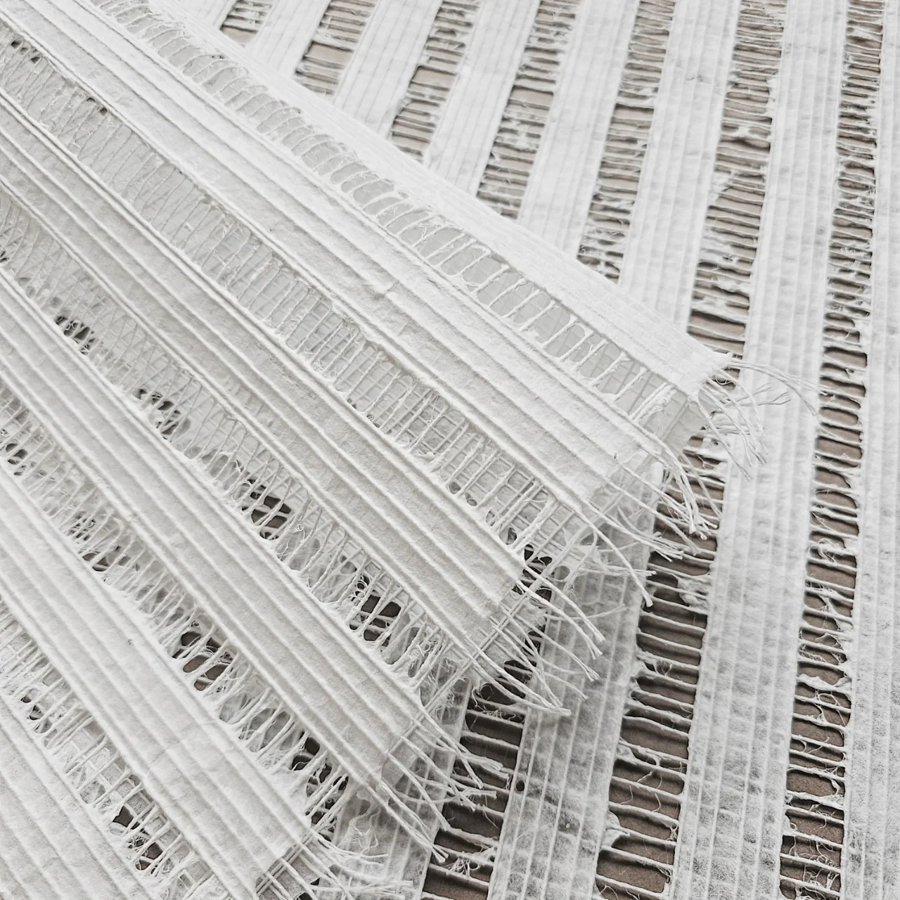 Handmade Geloma Kozo Paper (White) - Image 5