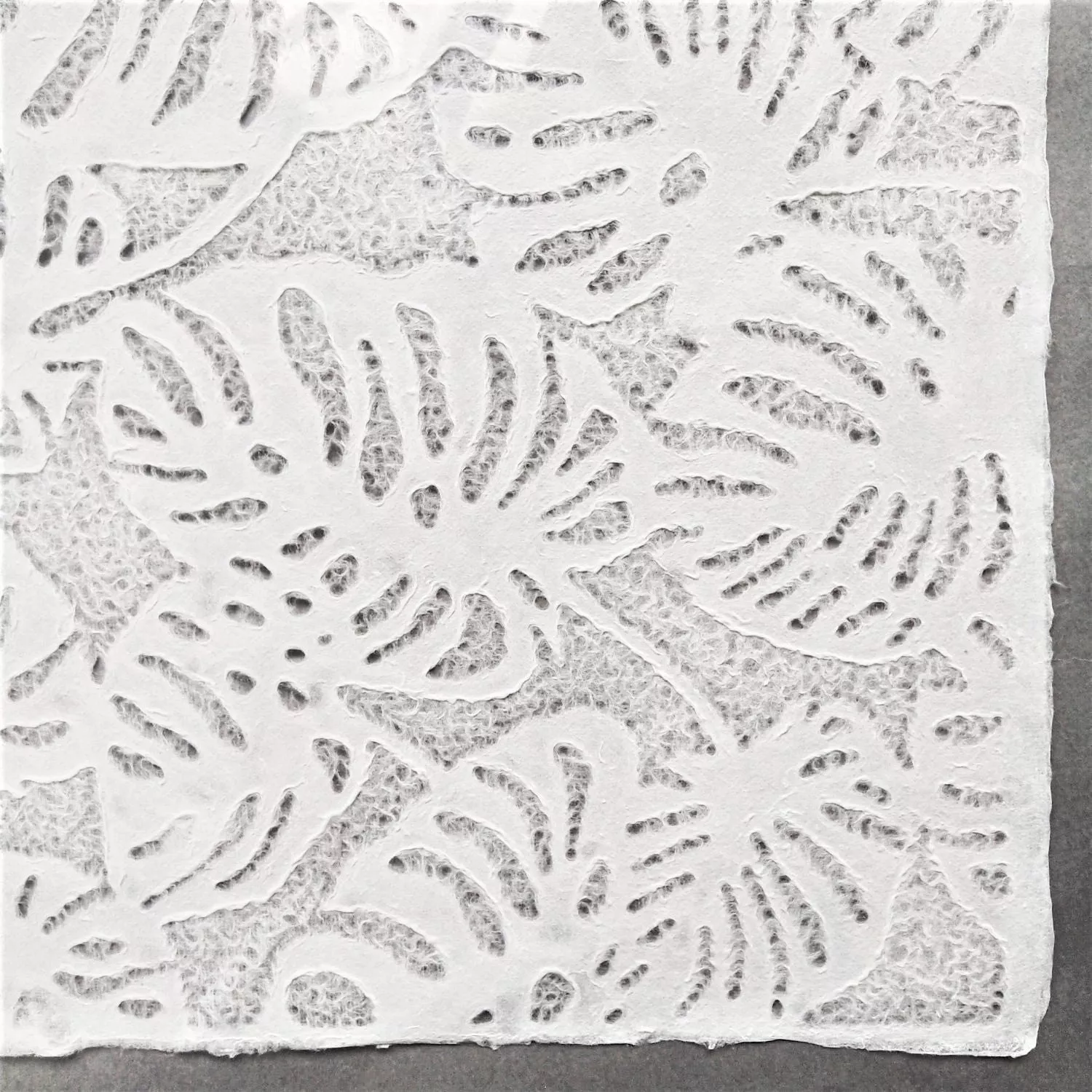 Handmade Lace Kozo Paper (Monstera) - Image 4