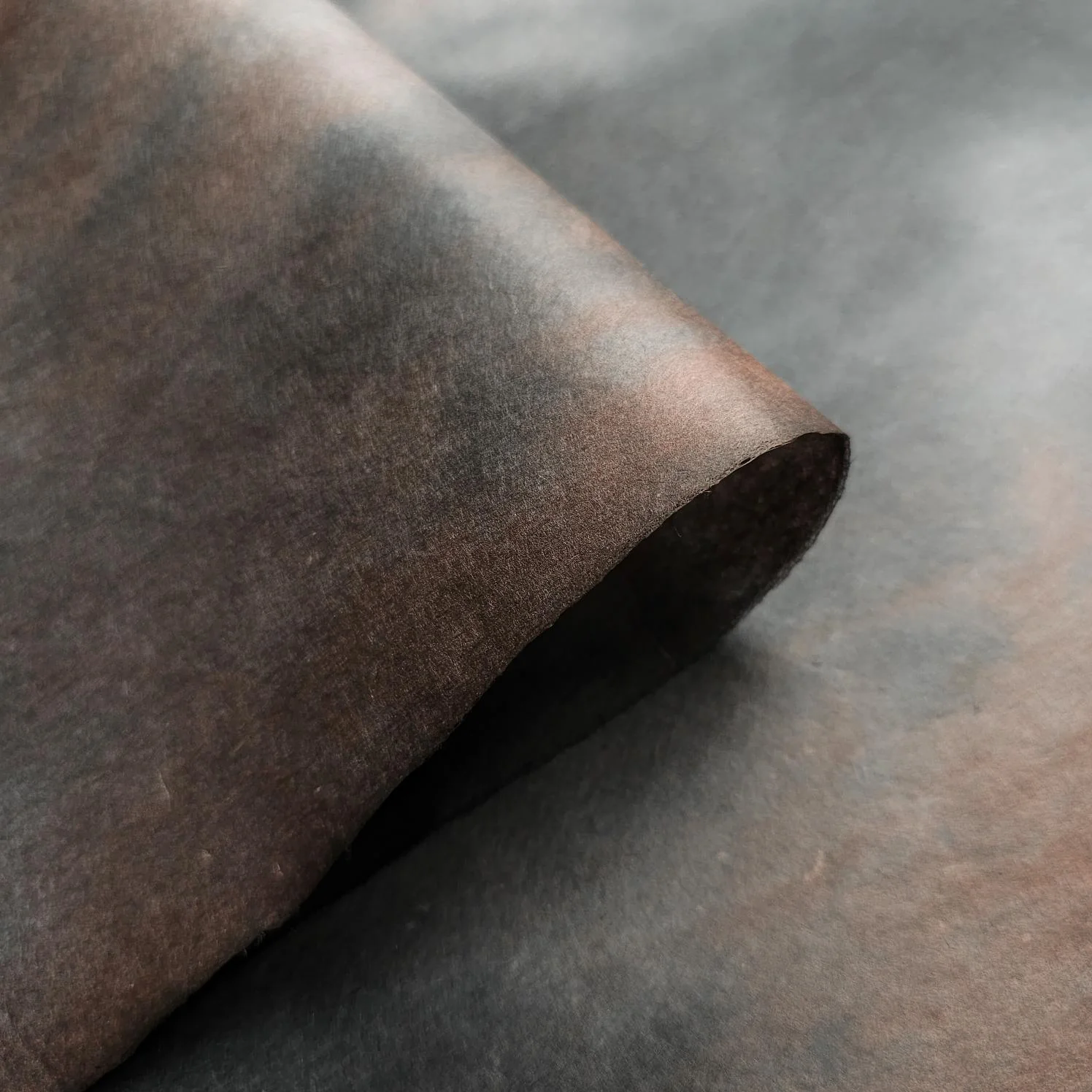 Ombre Kozo Paper (#10 Midnight Umber) - Image 5