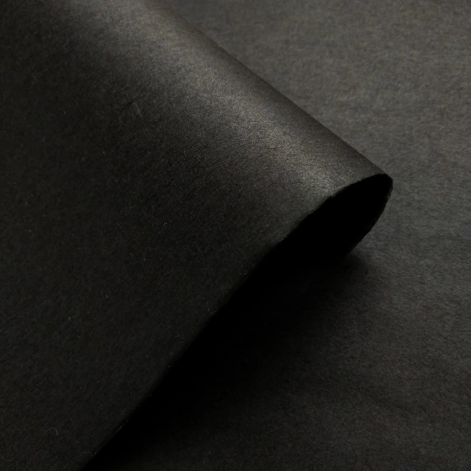 Solid-Colored Kozo Paper (Black) - Image 4