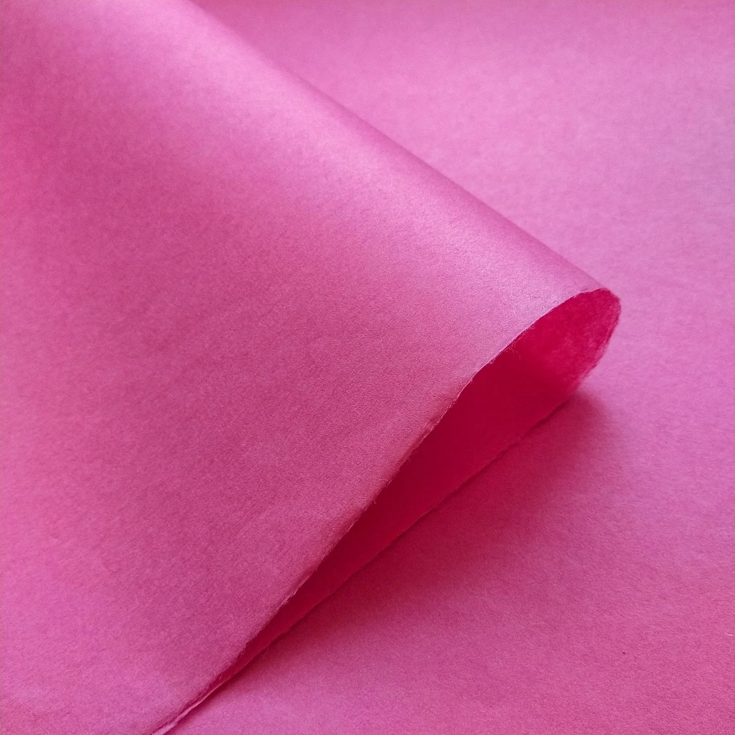 Solid-Colored Kozo Paper (Fuchsia) - Image 4