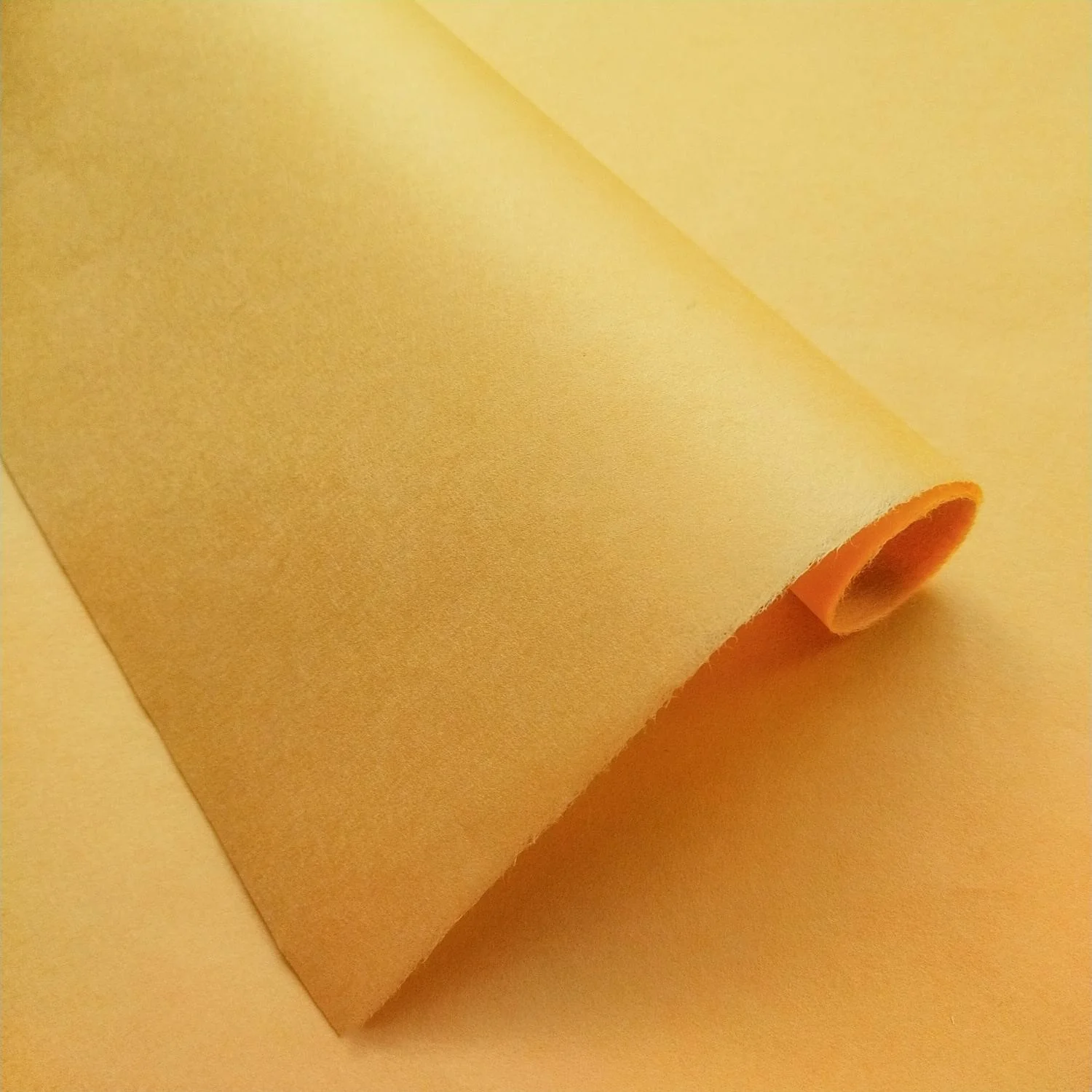 Solid-Colored Kozo Paper (Saffron) - Image 2