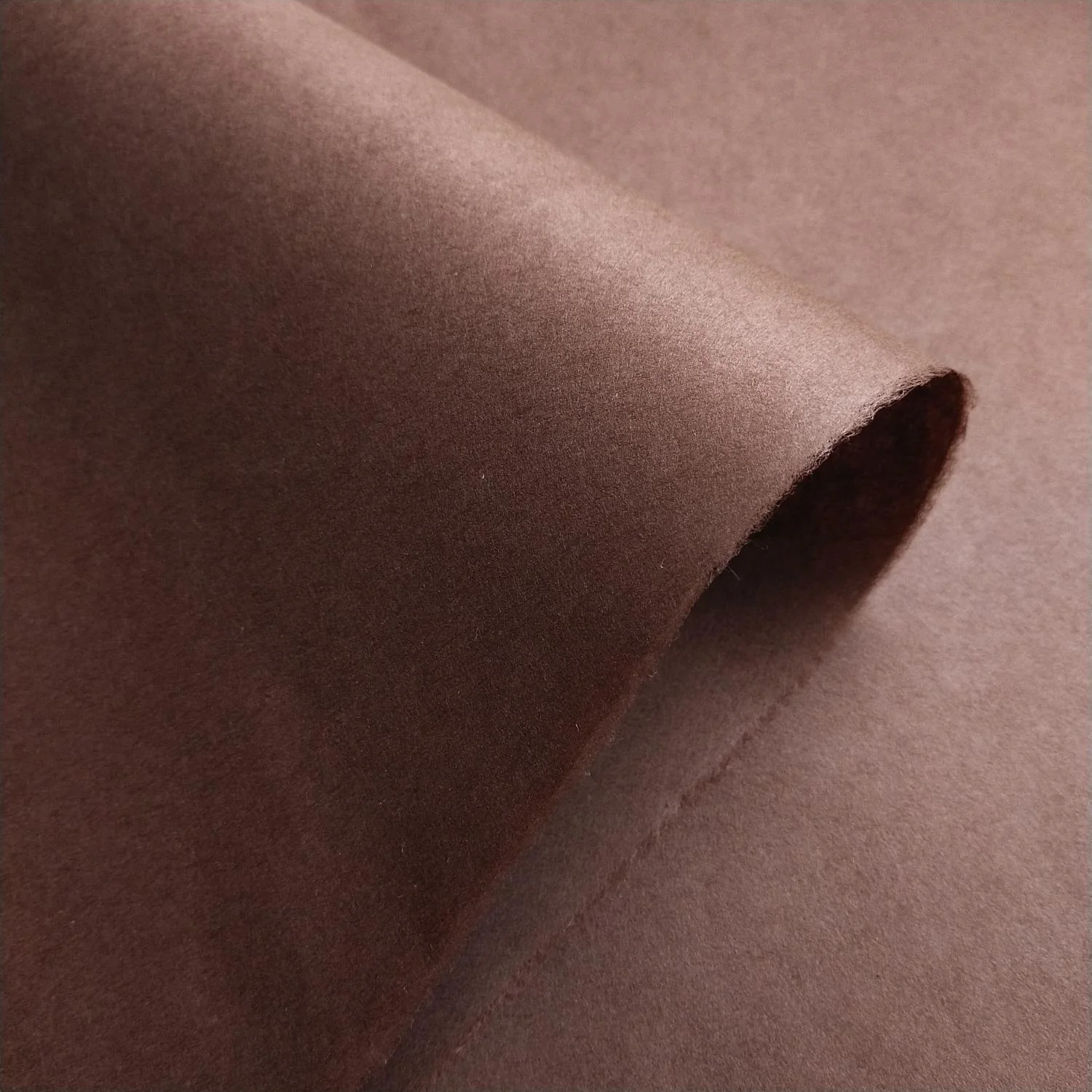 Solid-Colored Kozo Paper (Tawny Brown) - Image 4